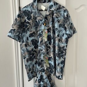 Men's Short-Sleeve Blue Tropical Print short and Bathing Suit